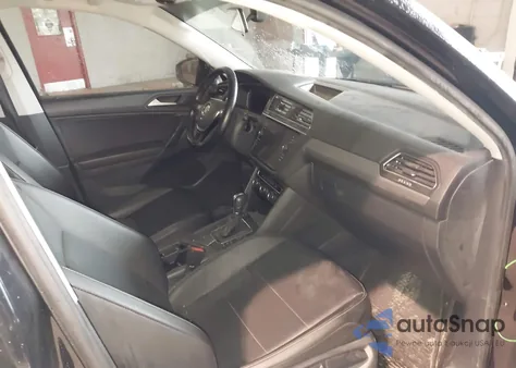 2019 Volkswagen Tiguan 2.0T Se/2.0T Sel/2.0T Sel R-Line/2.0T Sel R-Line Black from USA, damaged, VIN 3VV3B7AX7KM080782